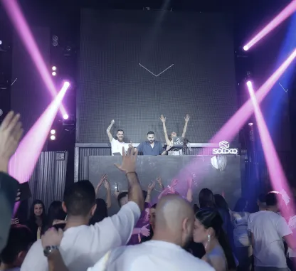dj-from-front
